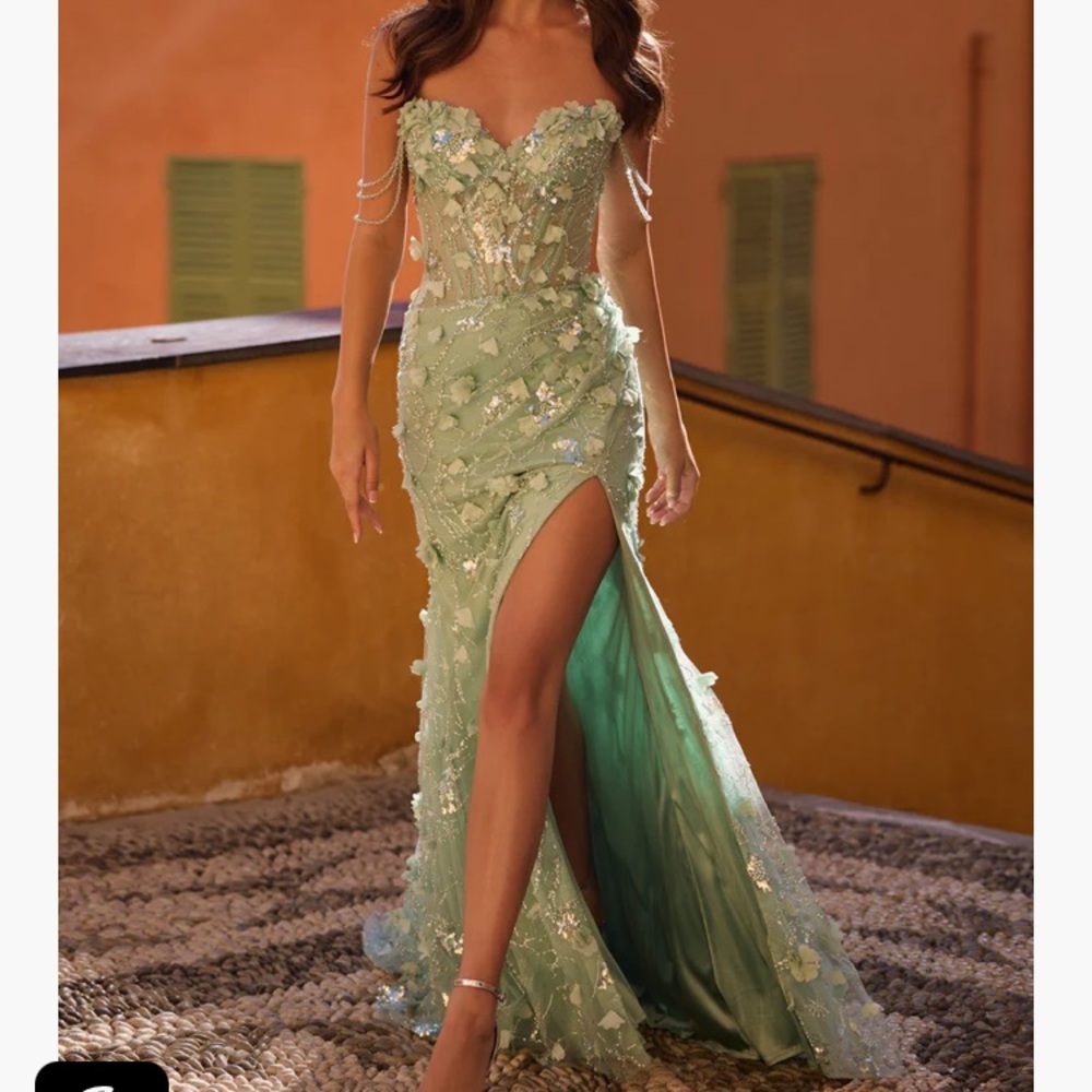 Elegant Green Floral Gown